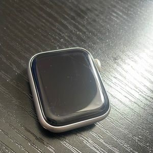 5th Gen Apple Watch! Barely used!